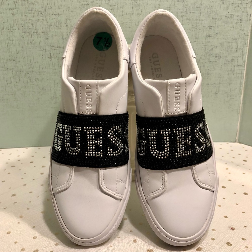 GUESS CRYSTAL LOGO WOMENS MESHA WOMENS SNEAKERS SIZE 7.5M